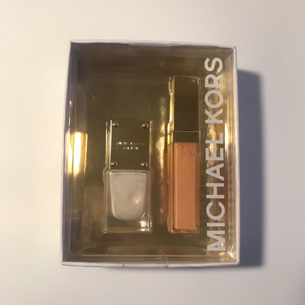 MICHAEL KORS SET